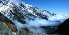 照着山上的样式建造